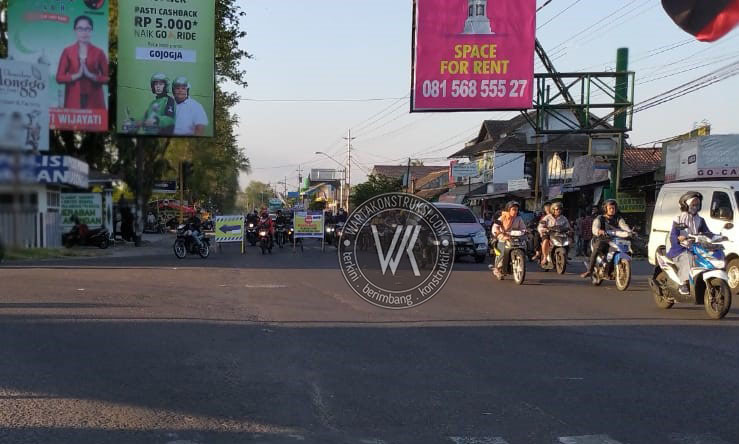 Arus+lalu+lintas+dari+arah+Bantul+menuju+Kota+Yogya+dialihkan+ke+Kasongan+dan+Madukismo