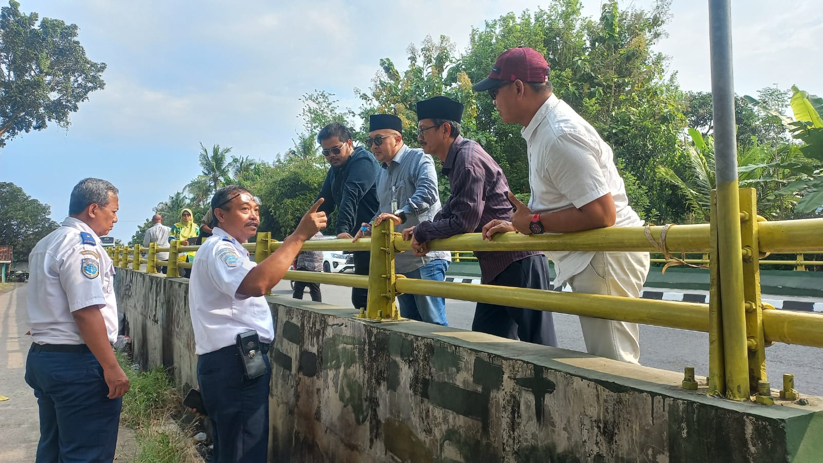 Jembatan+layang+Ngelo+tidak+bisa+dipasangi+PJU