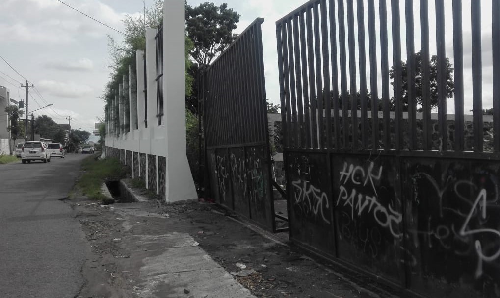 Pagar keropos 3